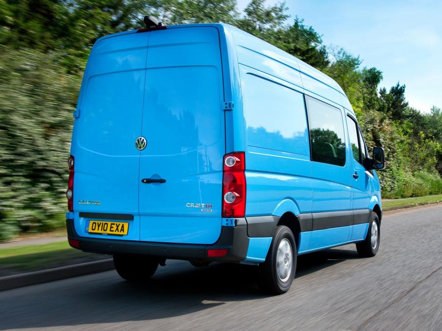  Volkswagen Crafter High Roof Kombi 2006 года  (UK) (фото 3 из 12)